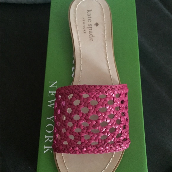 Kate Spade NWT Berlin Woven Sandals in Begonia 7M - HOST PICK! 🏆 - Picture 7 of 7